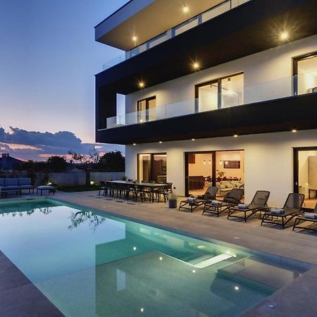 Villa Aquarius Пула Экстерьер фото
